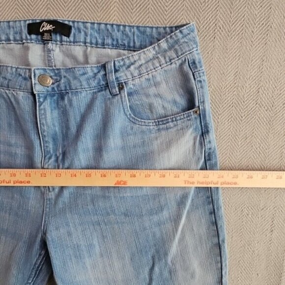 Clsc. Jeans Men's Size 40x32 Wide Leg Light Wash Blue 100% Cotton RN# 143527 - Picture 11 of 16
